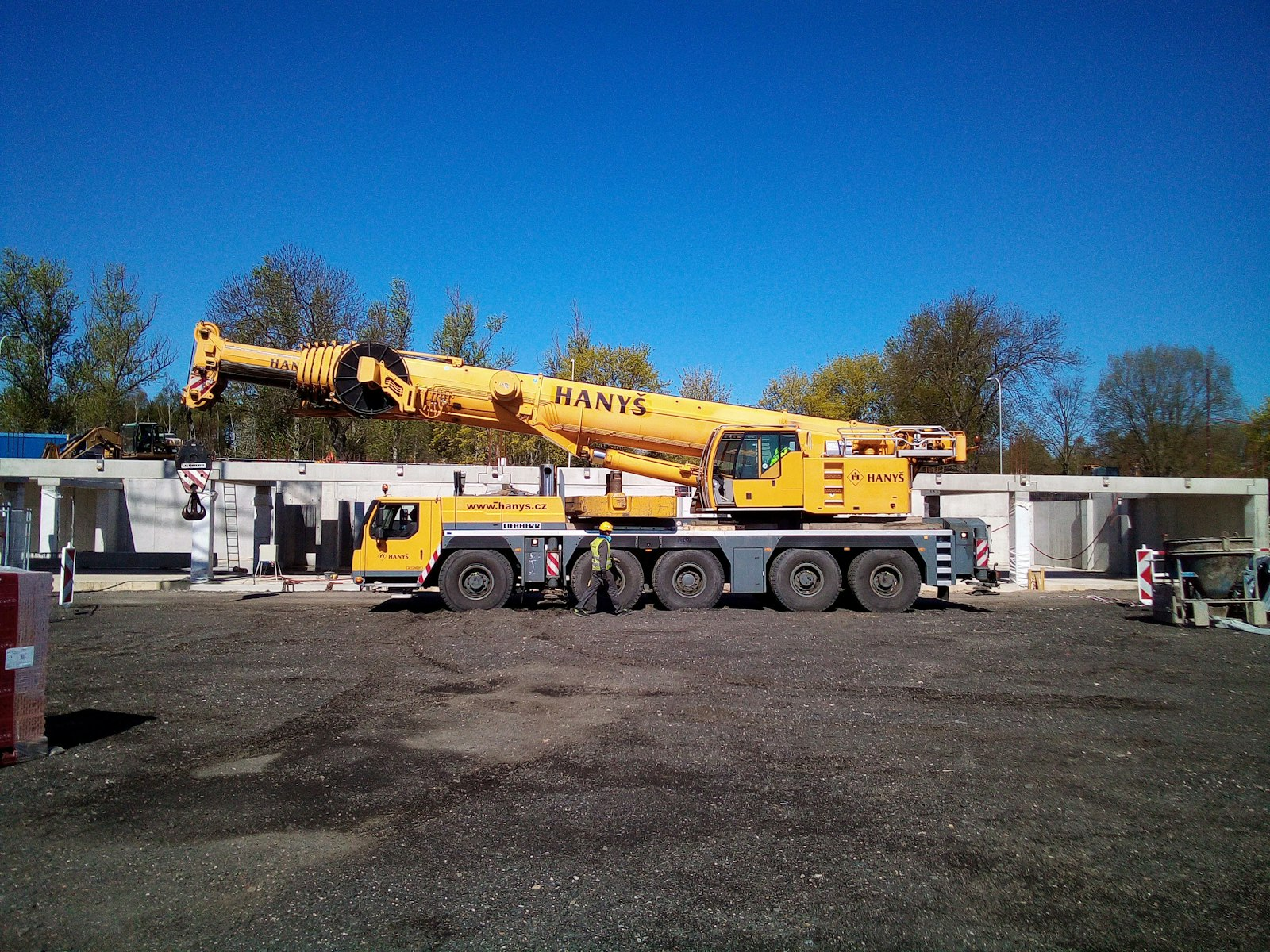 Mobile Cranes