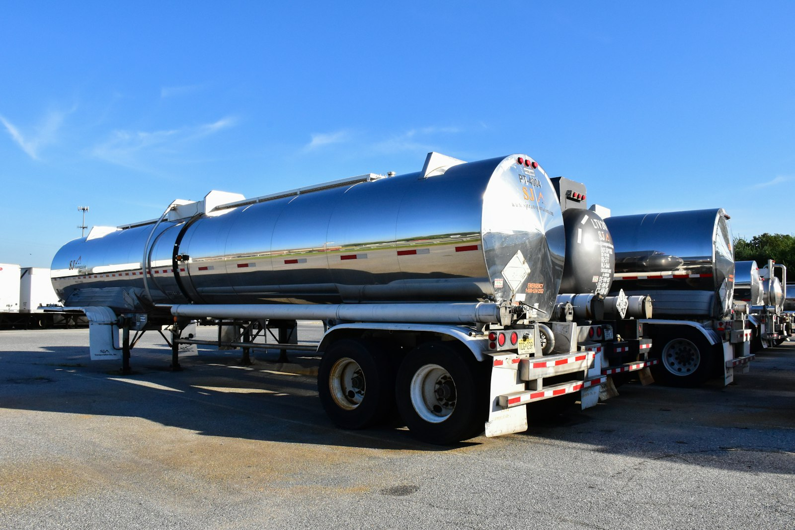 Bulk Cement Truck